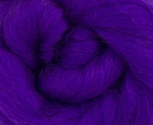 23 Micron Superfine Dyed Merino Combed Top - 4 oz (115 g) - 423