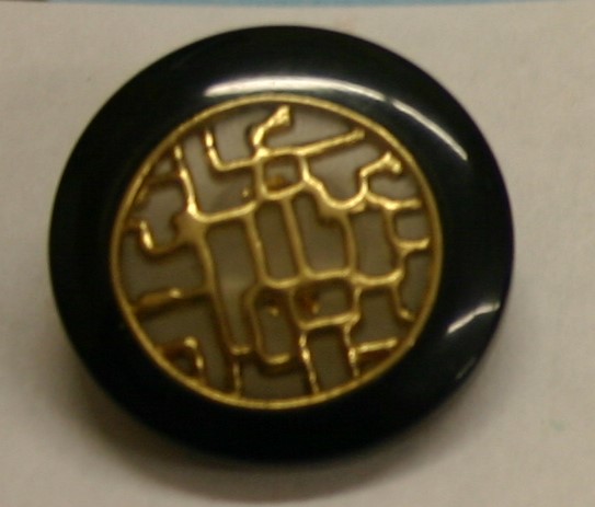 #39136  7/8 inch Fashion Button