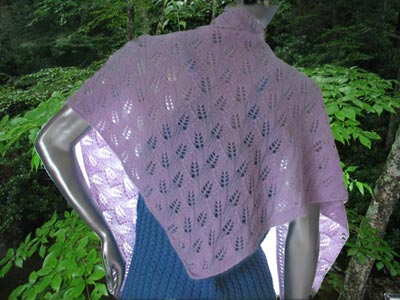 Jojoland Twin Leaf Shawl Pattern #C266-01